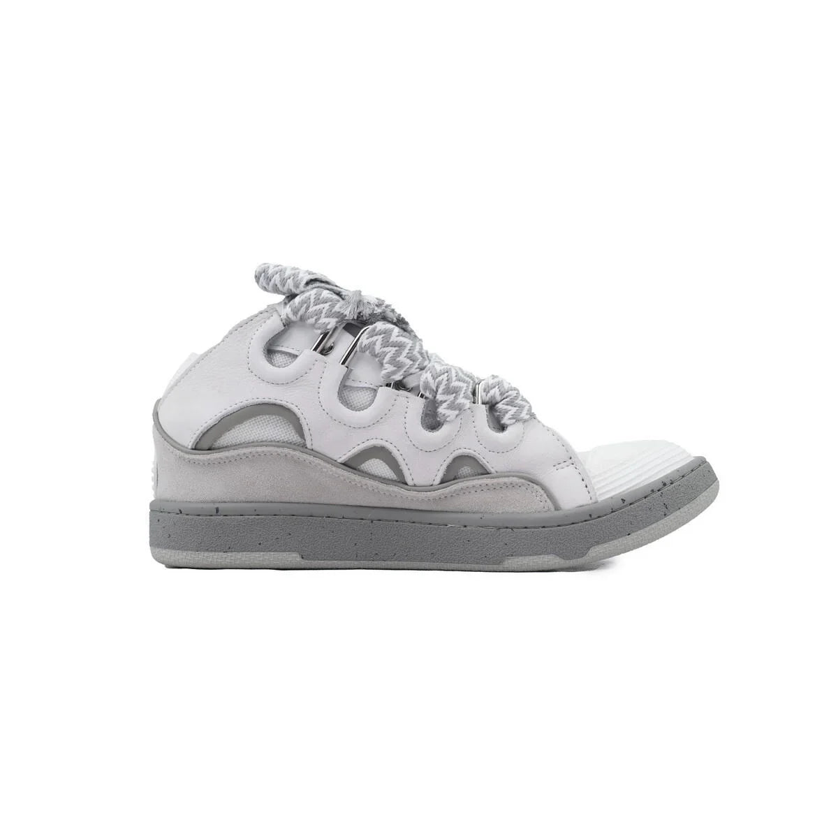 Curb Sneaker