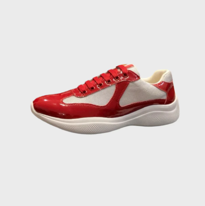 Cups Sneaker