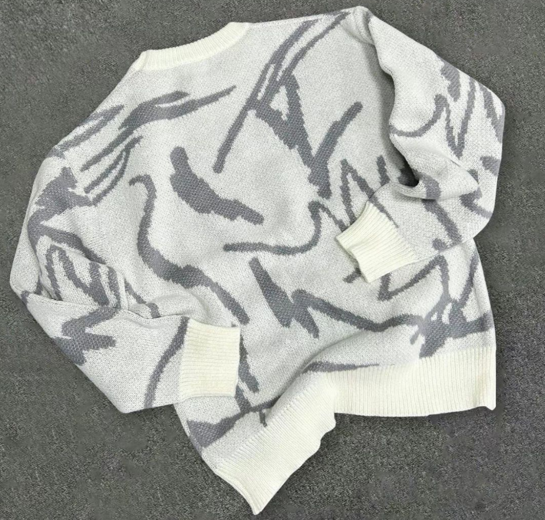 Geometric Street Knit – Drop Shoulder Rundhals-Pullover